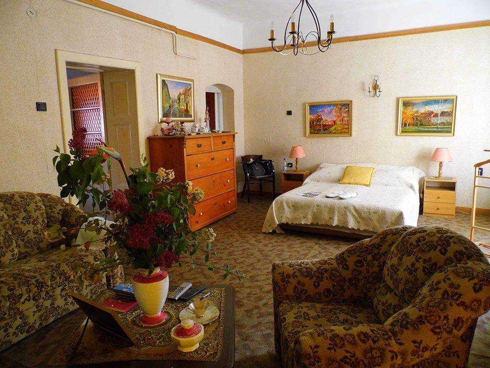 Fonagy Es Walter Vendeg- Es Borhaz Bed & Breakfast Vac Room photo